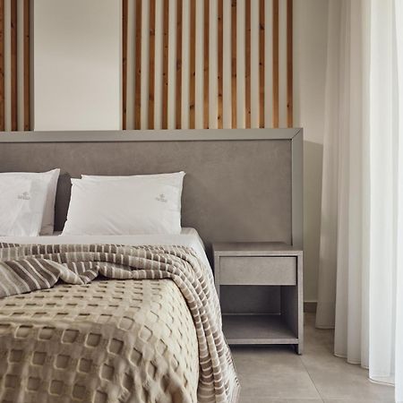 Dareia Suites Planos  Luaran gambar