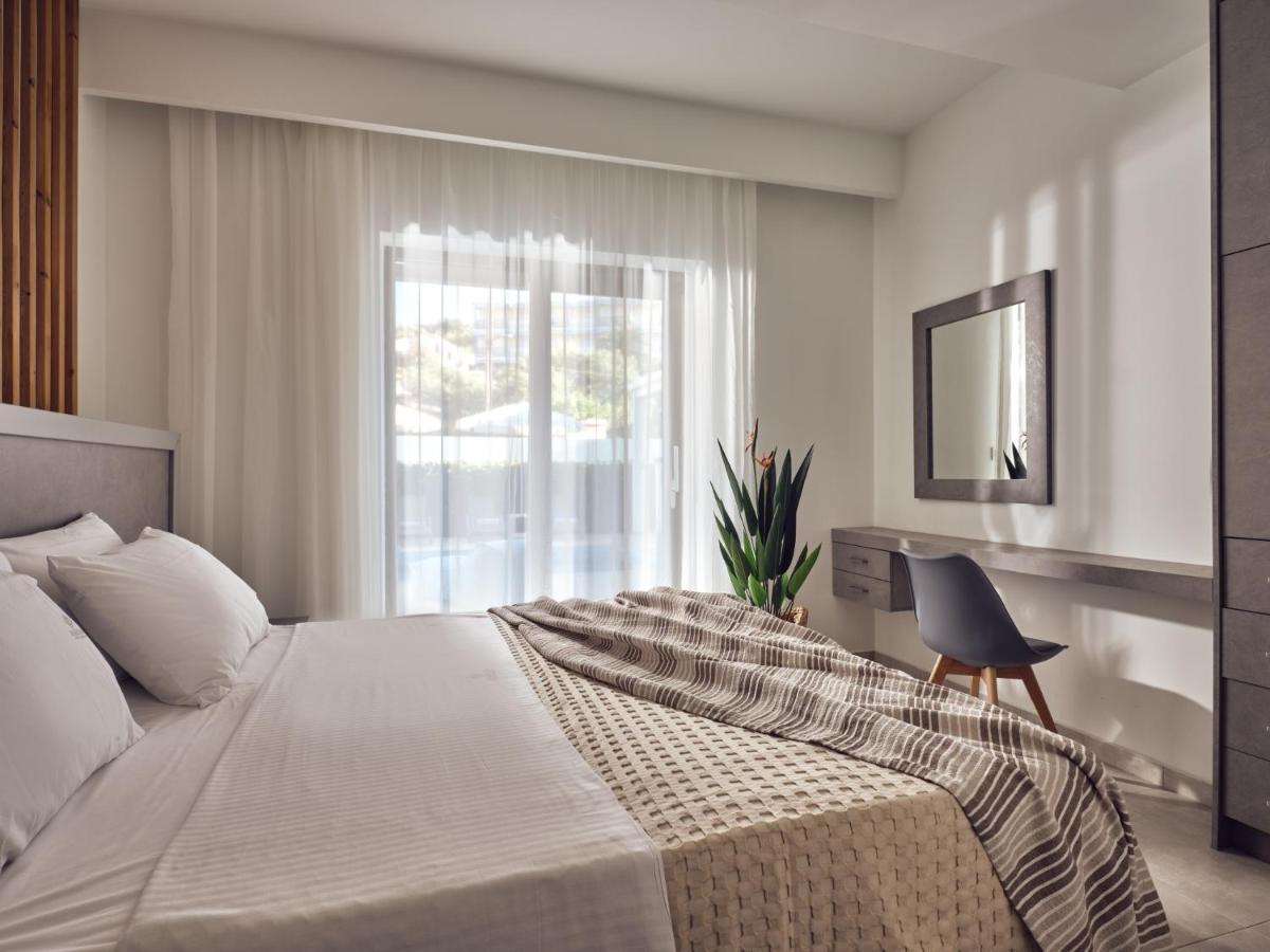 Dareia Suites Planos  Luaran gambar