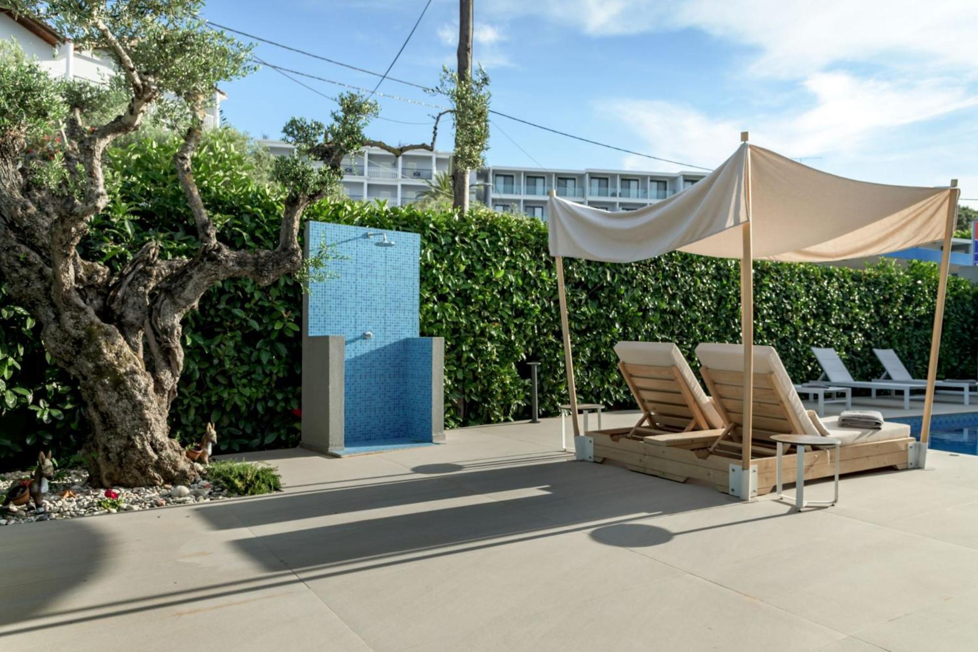 Dareia Suites Planos  Luaran gambar